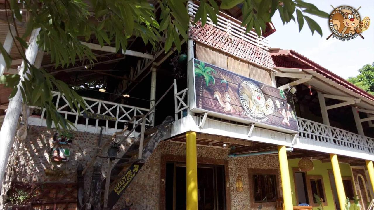 Kep Melting Potes Hotel Buitenkant foto