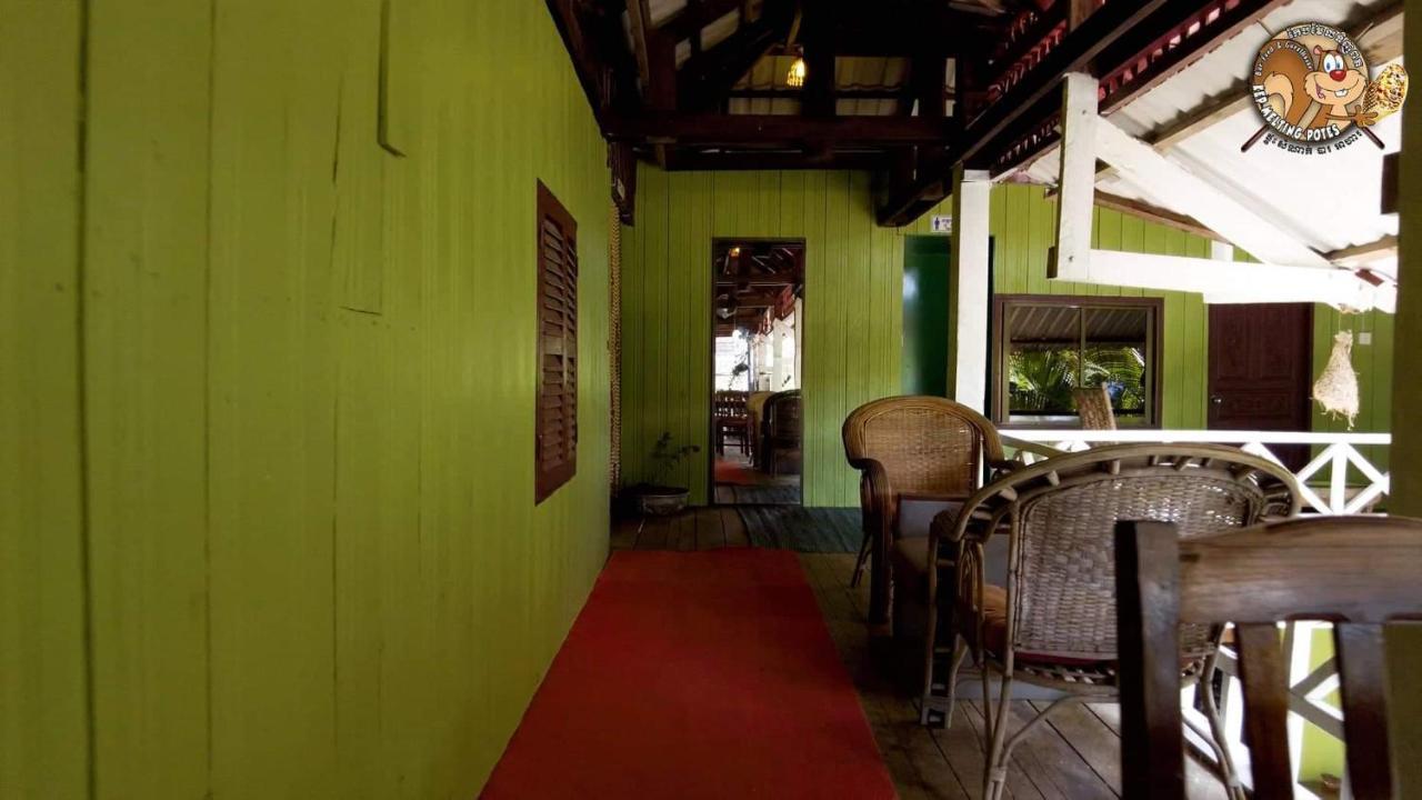 Kep Melting Potes Hotel Buitenkant foto