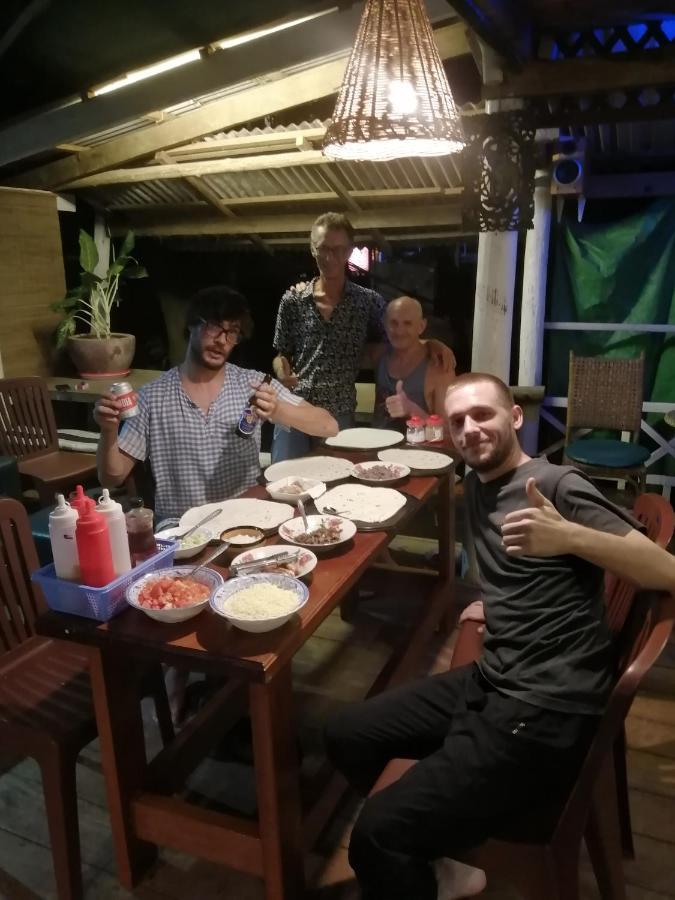 Kep Melting Potes Hotel Buitenkant foto